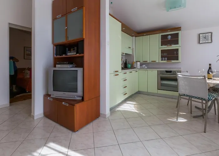Apartmán In 41527 *
